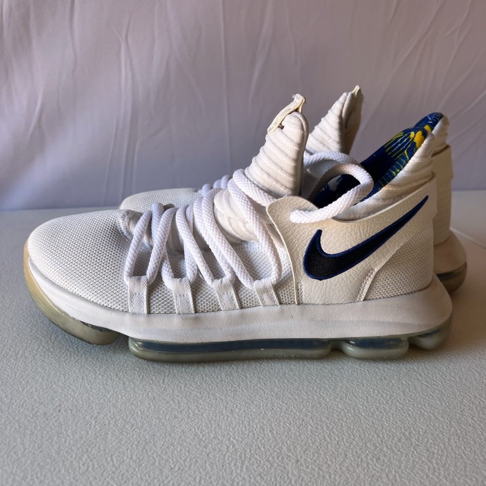 Nike White and Navy Athletic Shoes